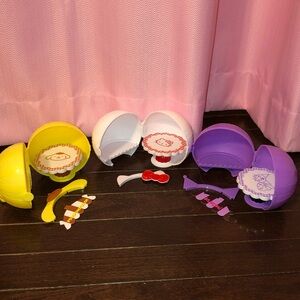Set of 3 Miniverse Hello Kitty and Friends Display Balls